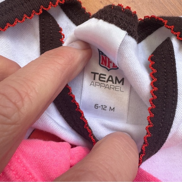 Cleveland Browns Kids One Pieces - Brown, White, Pink size 6-12 months bundle - Picture 6 of 7